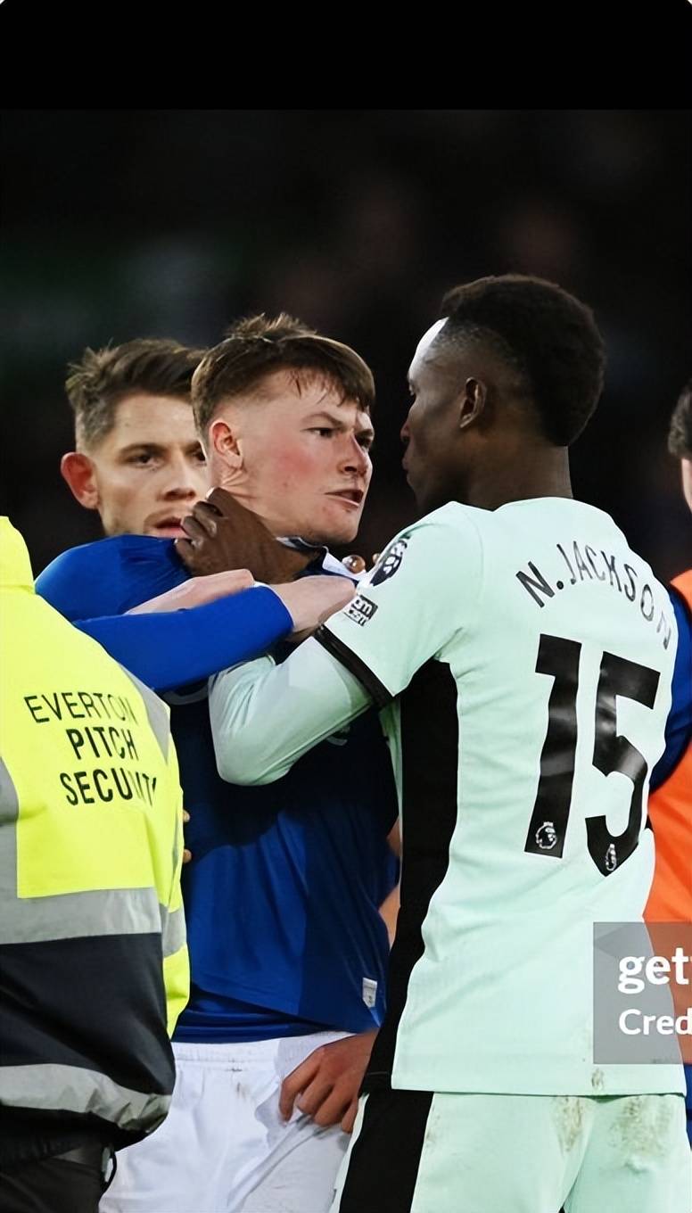 德罗巴遭遇十五连败，澳大利亚队教练面临压力！